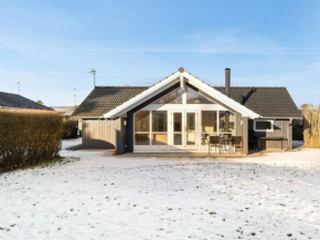 Holiday Home Gertrud - from the sea by Interhome in Hadsund